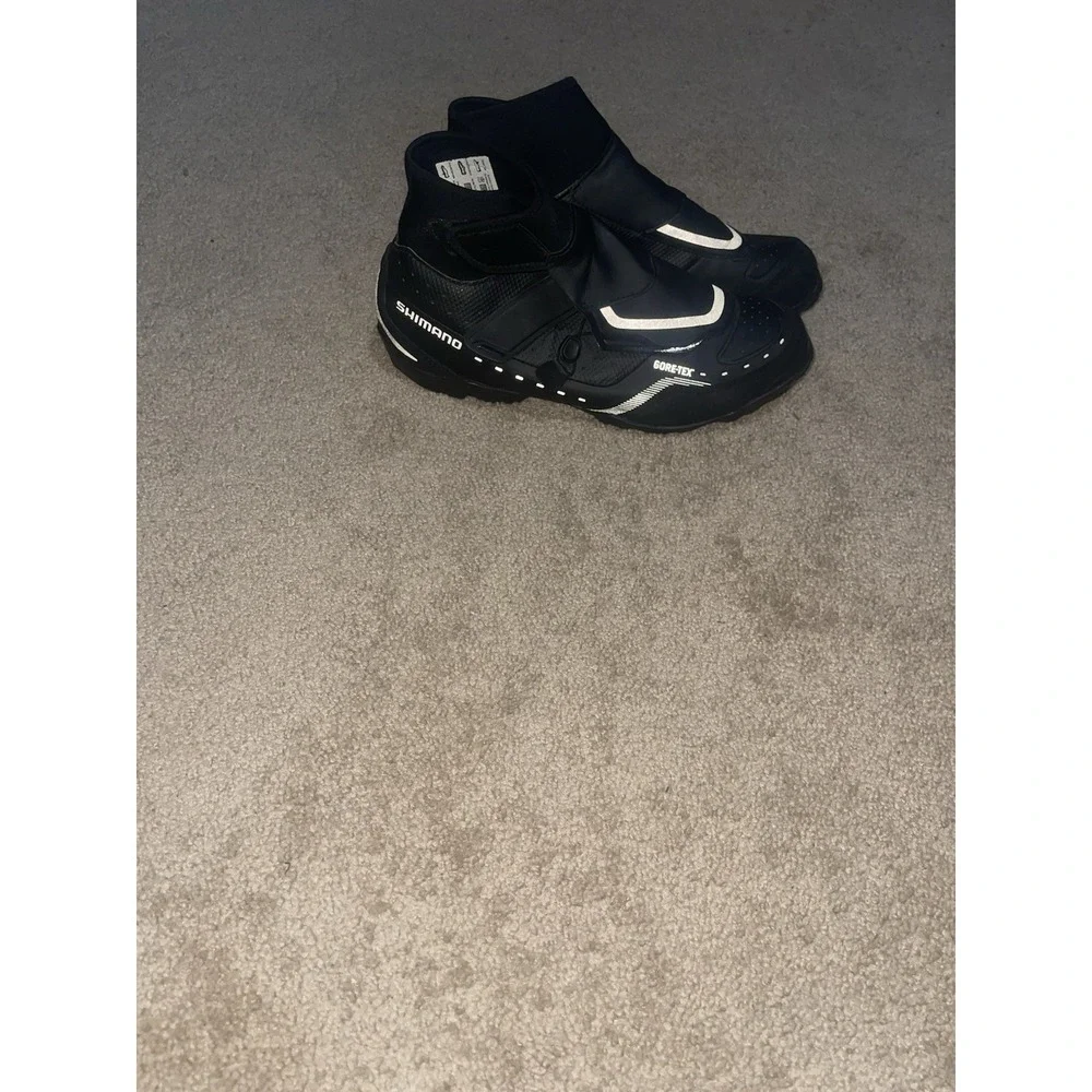 Shimano Goretex MW700 Mens Mountain Cycling Boots EUR 44 US Size 9.7 - BLACK